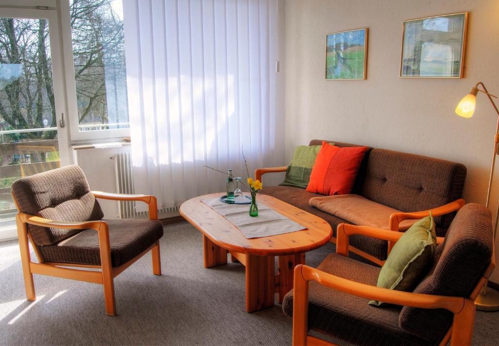 Hotel-Cafe "Schauinsland" Horn-Bad Meinberg Ruang foto
