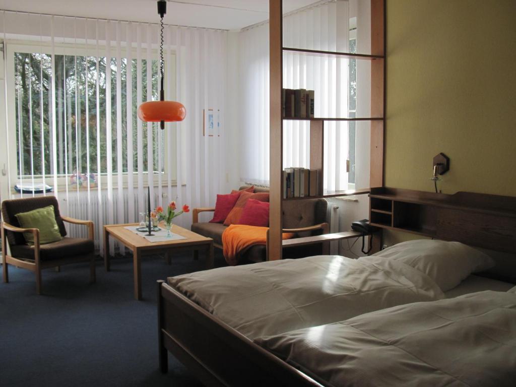 Hotel-Cafe "Schauinsland" Horn-Bad Meinberg Ruang foto